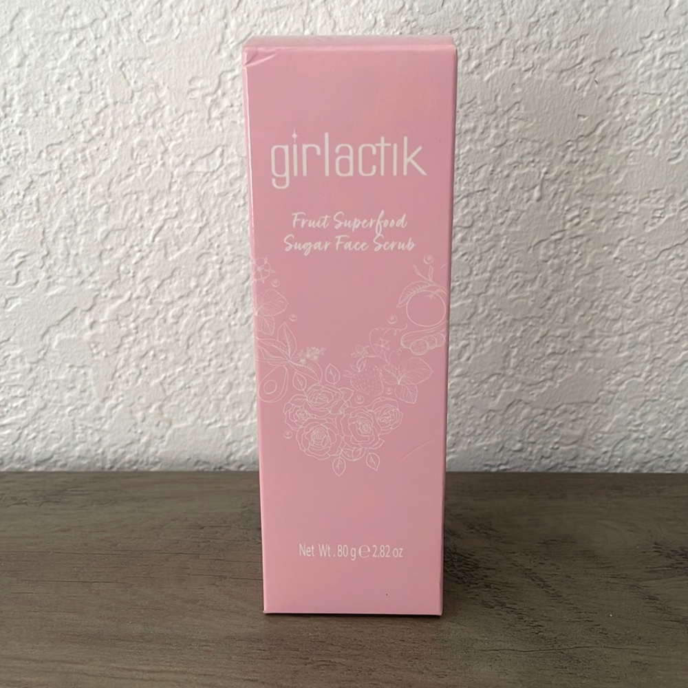 Sugar face scrub by Girlactik